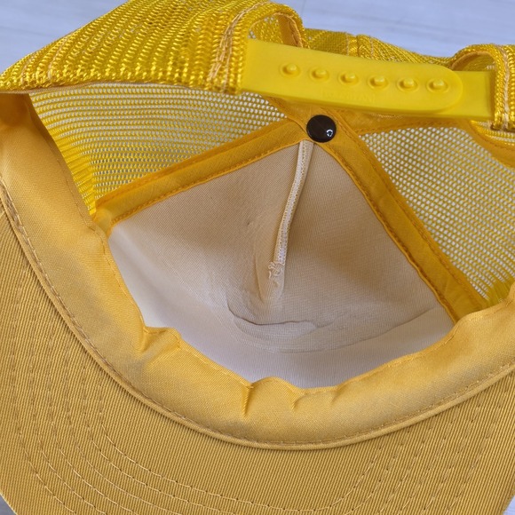 Vintage Bass Pro Shops Yellow Mesh Snapback Trucker Hat Youngan Deadstock - Picture 7 of 7